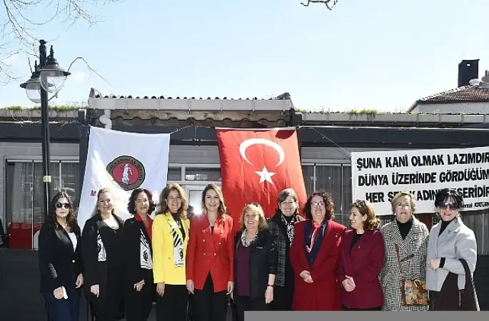 8 Mart Dünya Kadınlar Günü'nde Emekçi Kadınlarımızın Yanındayız