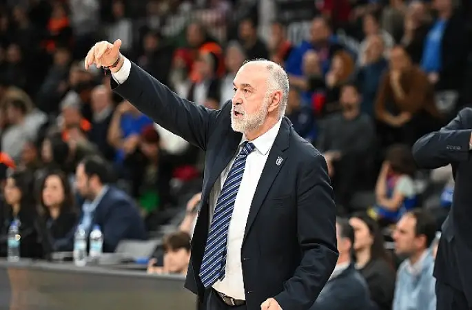 Anadolu Efes, ASVEL karşısında parkede