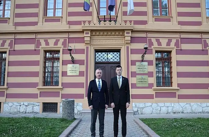 Başkan Büyükakın'dan Bosna'da resmi temaslar