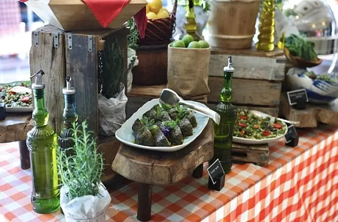 Başkan Denizli, 15. Uluslararası Alaçatı Ot Festivali'ni İstanbul lansmanında tanıttı: ilk kez uluslararası ünvanıyla ziyaretçilerini ağırlayacak