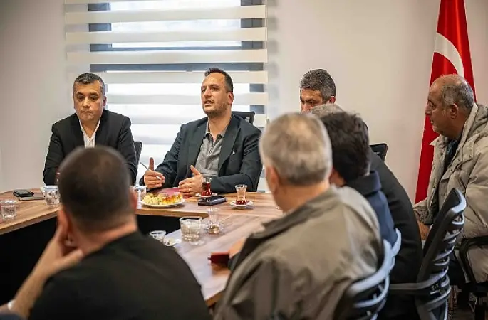 Başkan Ömer Eşki muhtarlarla buluştu:  “Bornova'yı birlikte yönetiyoruz"