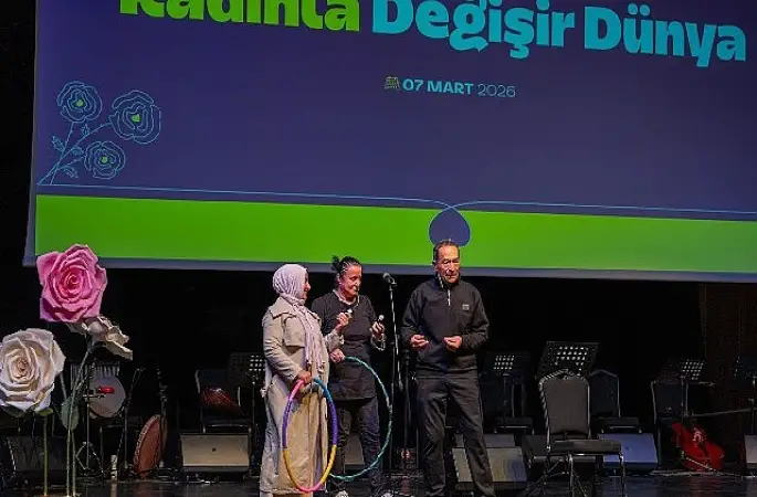 Büyükşehir, "Kadınla Değişir Dünya" temasıyla 8 Mart'ı kutladı; Hayatın her alanında sizler varsınız