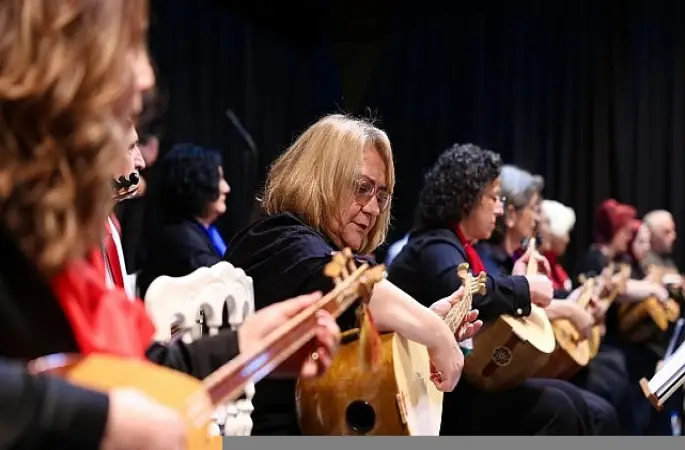 Gemlik'te Kadınlar Günü'ne Özel Türkü Gecesi