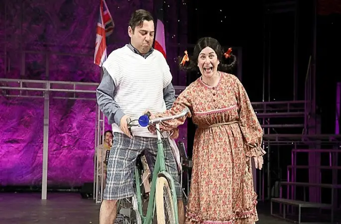 “Gözlerimi Kaparım Vazifemi Yaparım