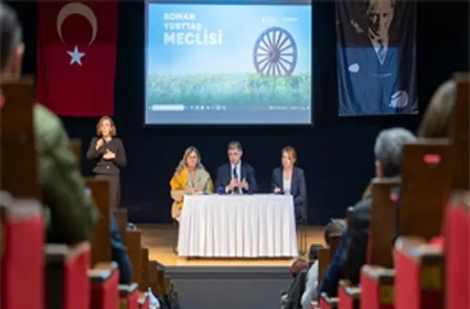 İzmir'de Roman Yurttaş Meclisi kuruldu