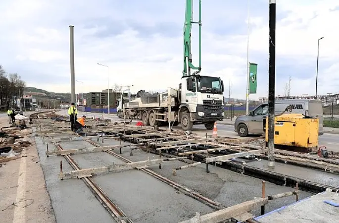 Kartepe Tramvay Hattı'nda durmak yok