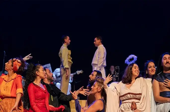 Nilüfer Belediyesi Kent Tiyatrosu “Lüküs Hayat" Oyunuyla İstanbul Seyircisine Konuk Oluyor